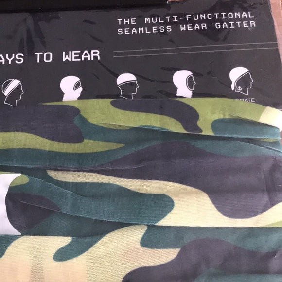 NWT Hurley Camo Multi-Functional Gaiter (mask) - Picture 3 of 3